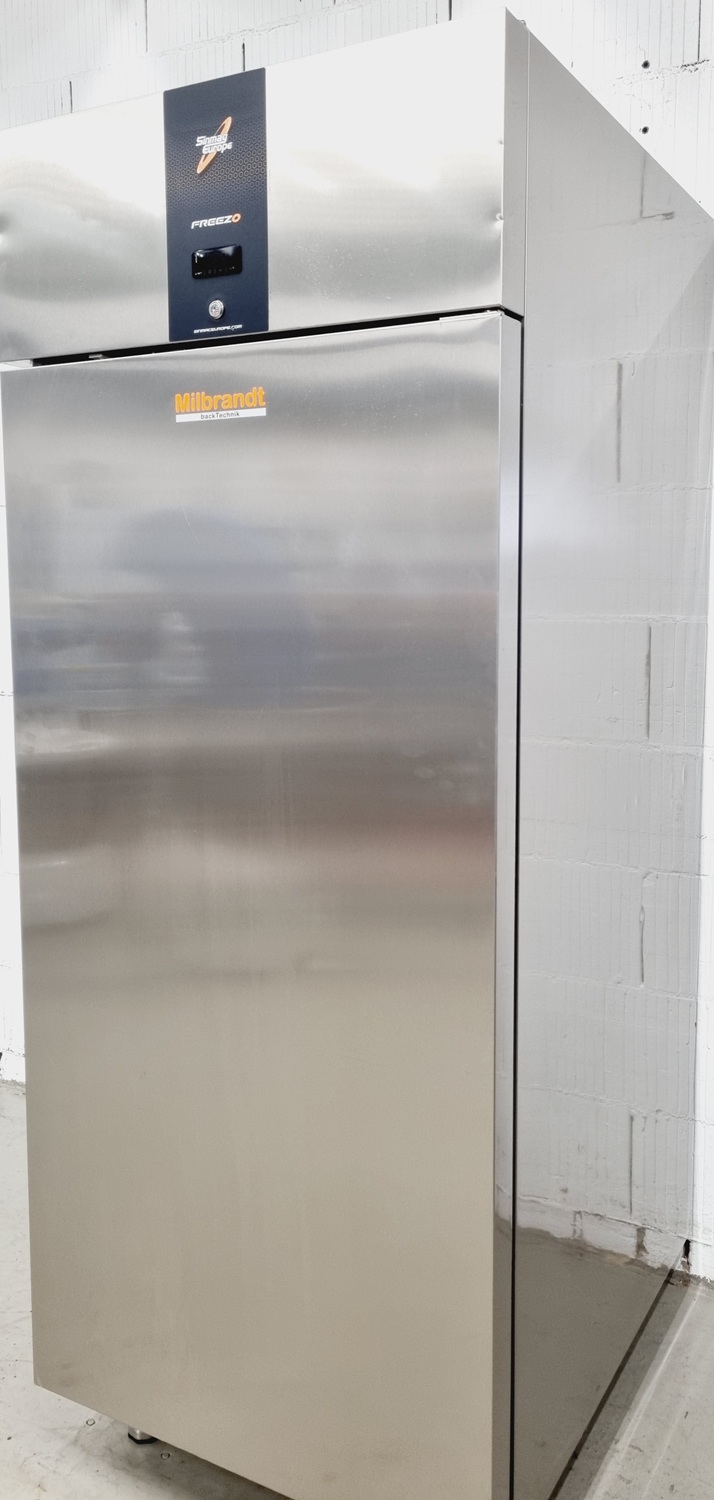 Backwarentiefkühlschrank 680 Freezo