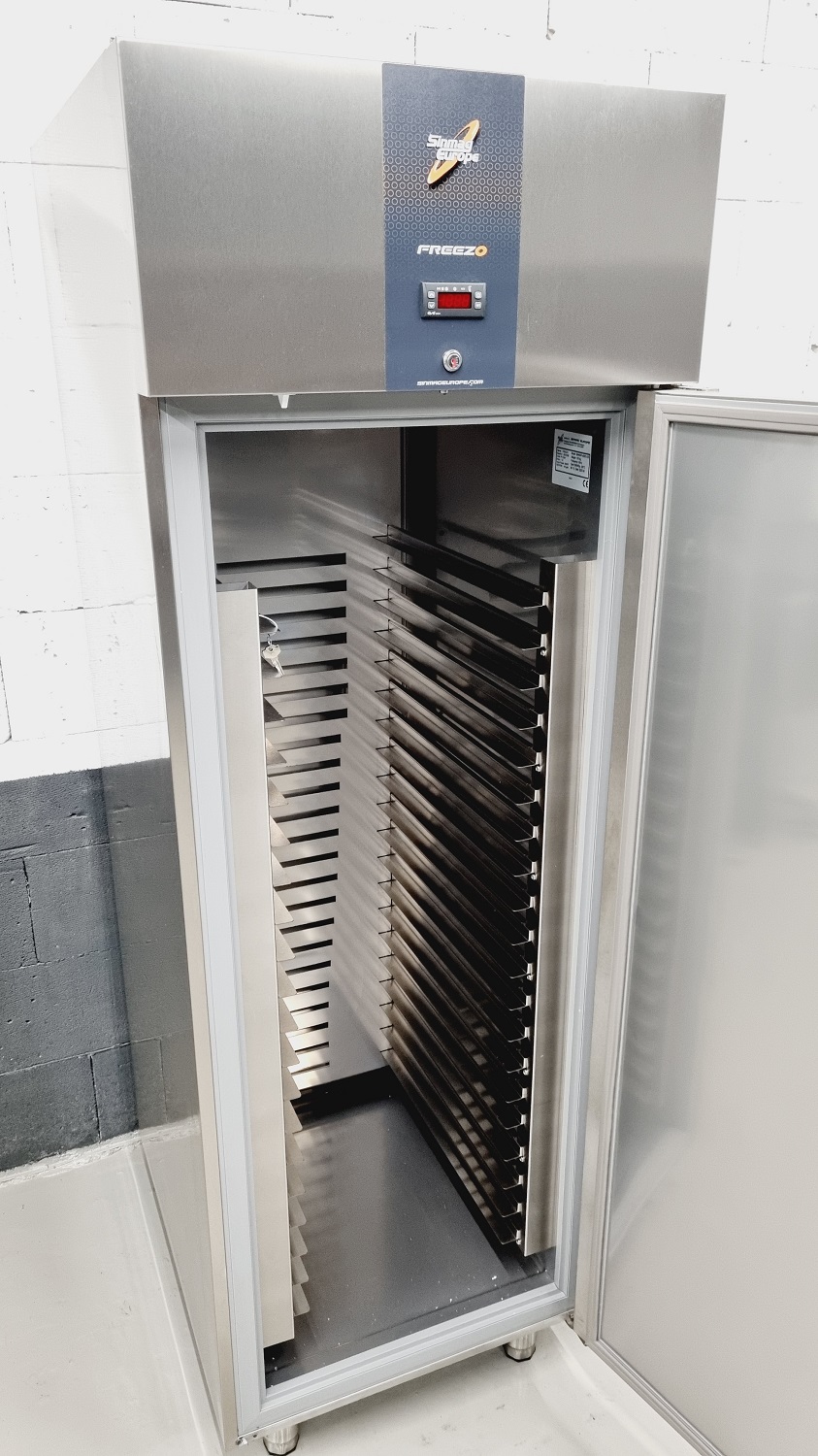 Backwarentiefkühlschrank 460F