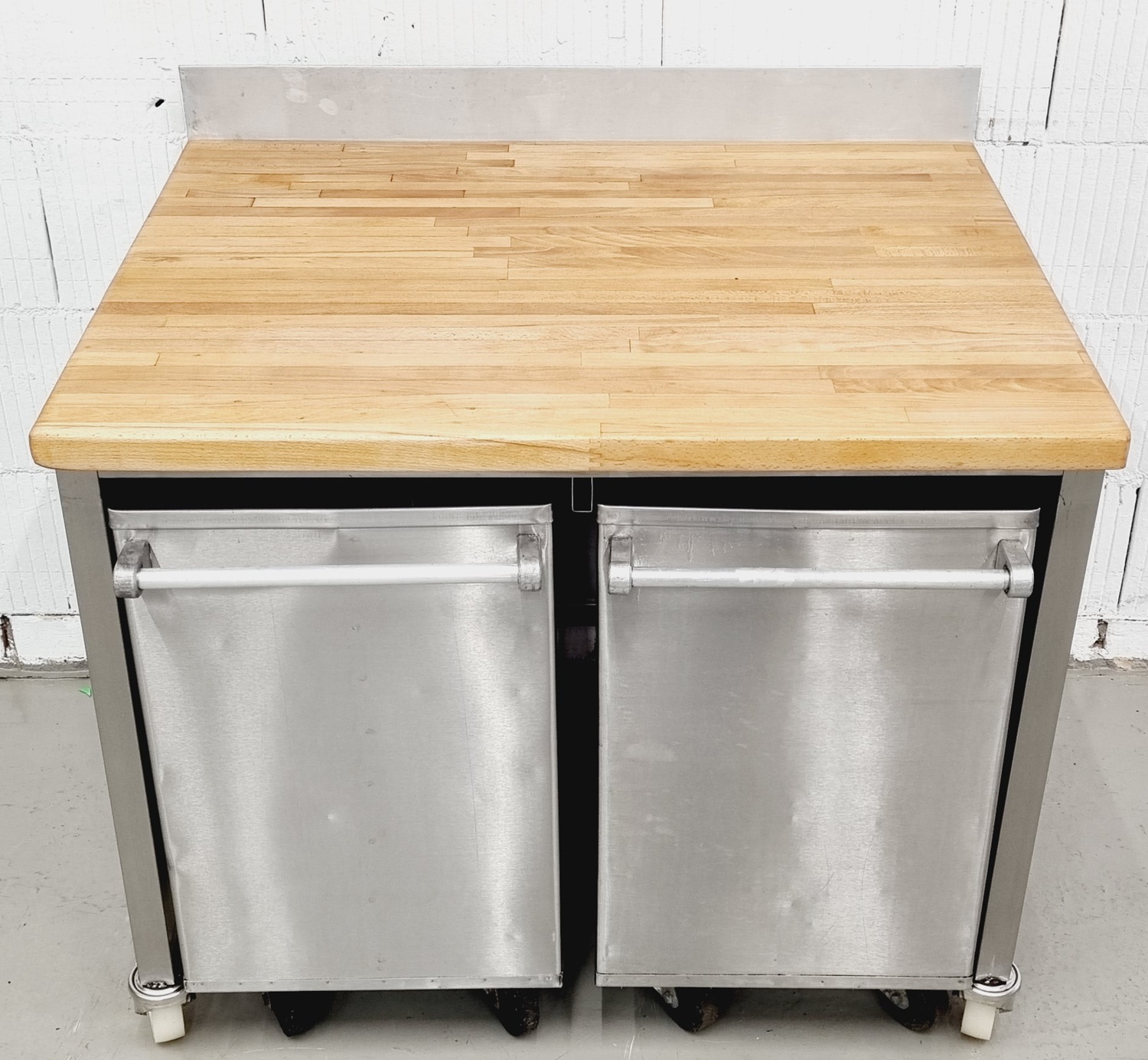 Arbeitstisch AT 1000 mit Buchenholzplatte und Mehlwagen