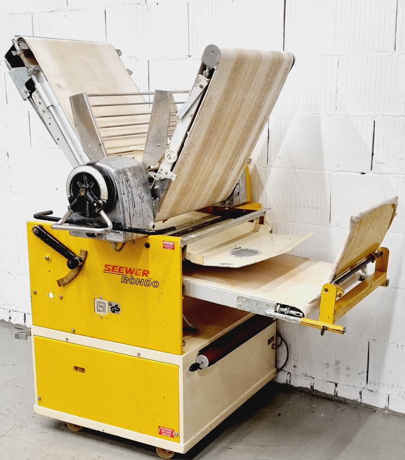 Ausrollmaschine Seewer Rondo SKO 63