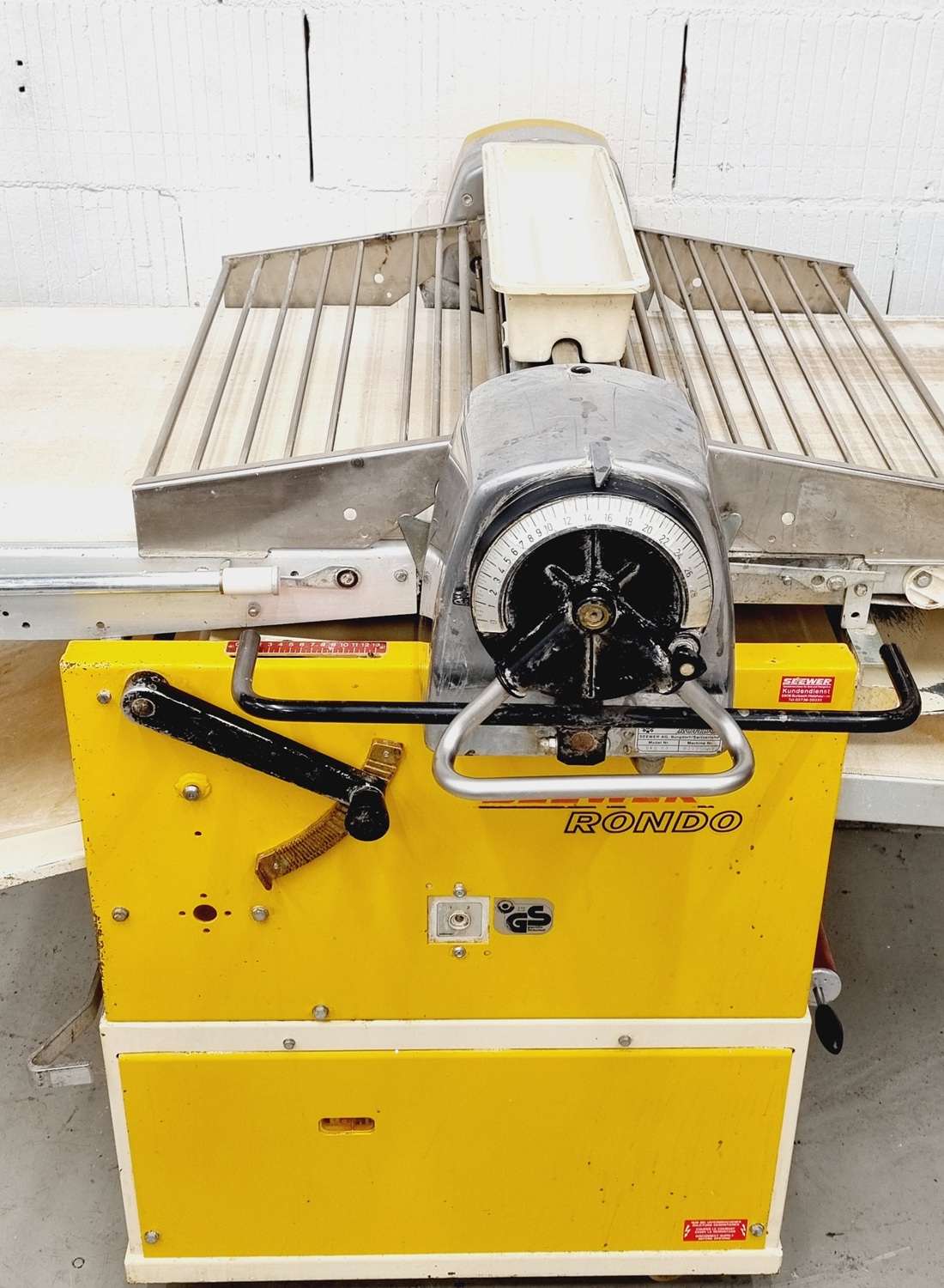 Ausrollmaschine Seewer Rondo SKO 63