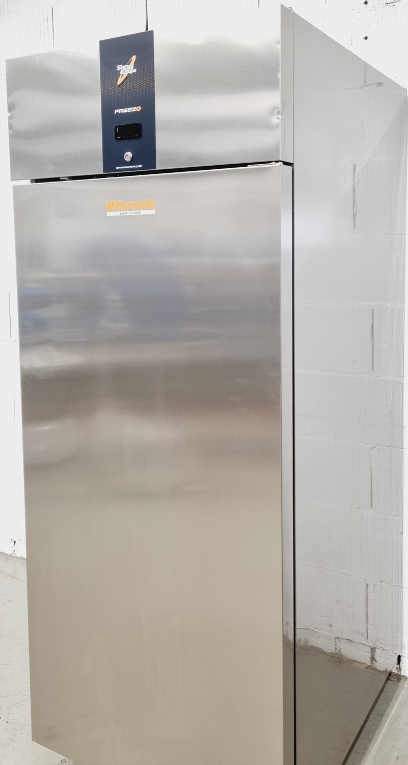 Backwarentiefkühlschrank 680 Freezo