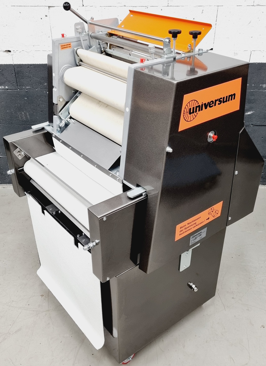 Hörnchenwickelmaschine Universum HWM 40/60