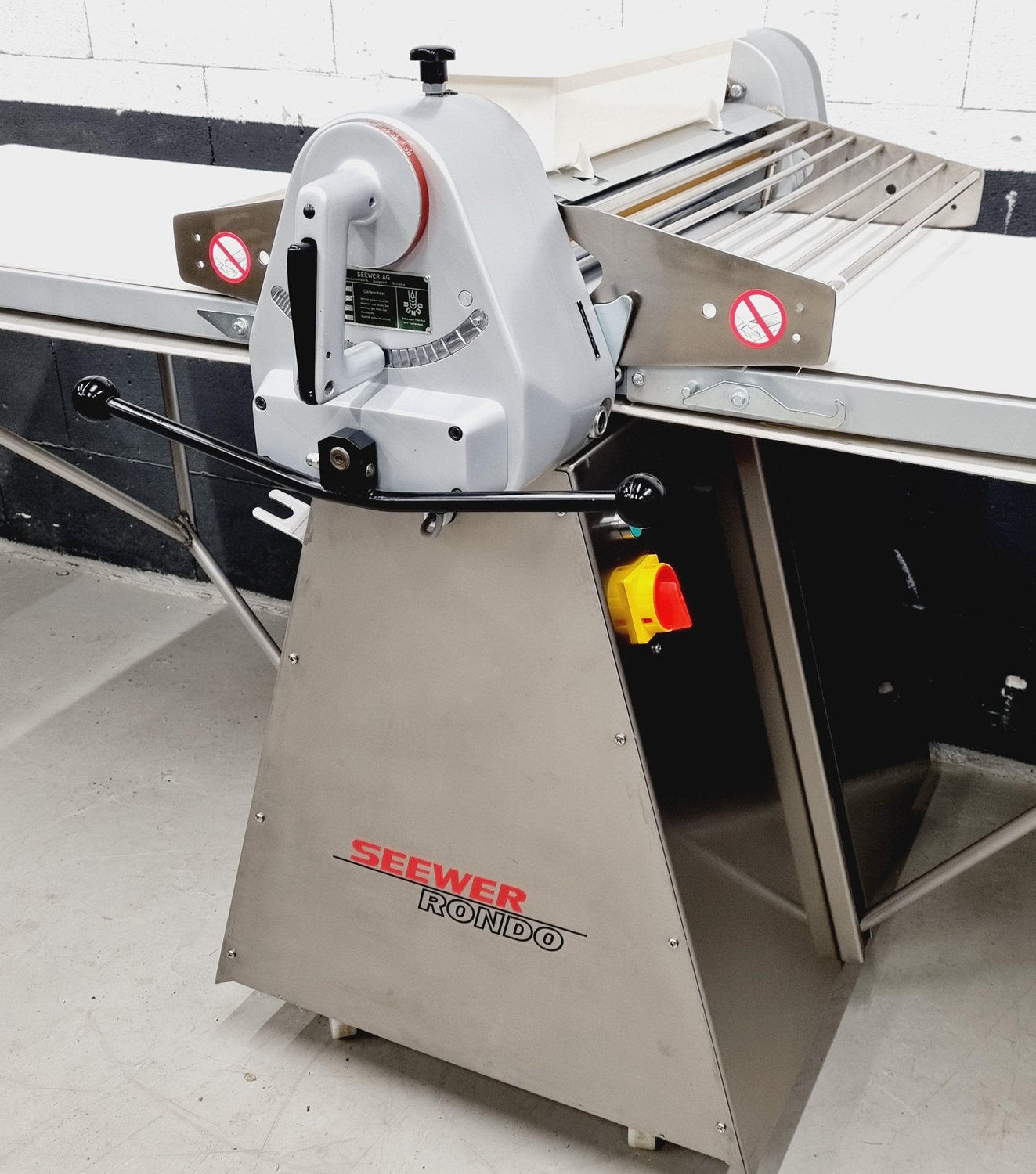 Ausrollmaschine Seewer Rondo SSO 603
