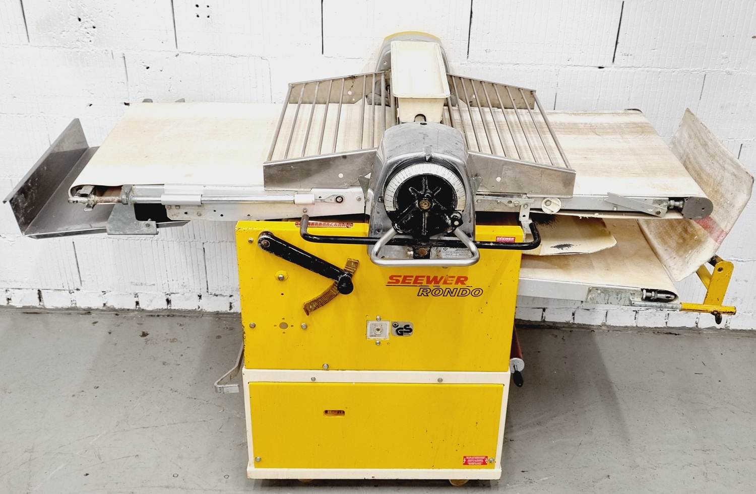 Ausrollmaschine Seewer Rondo SKO 63