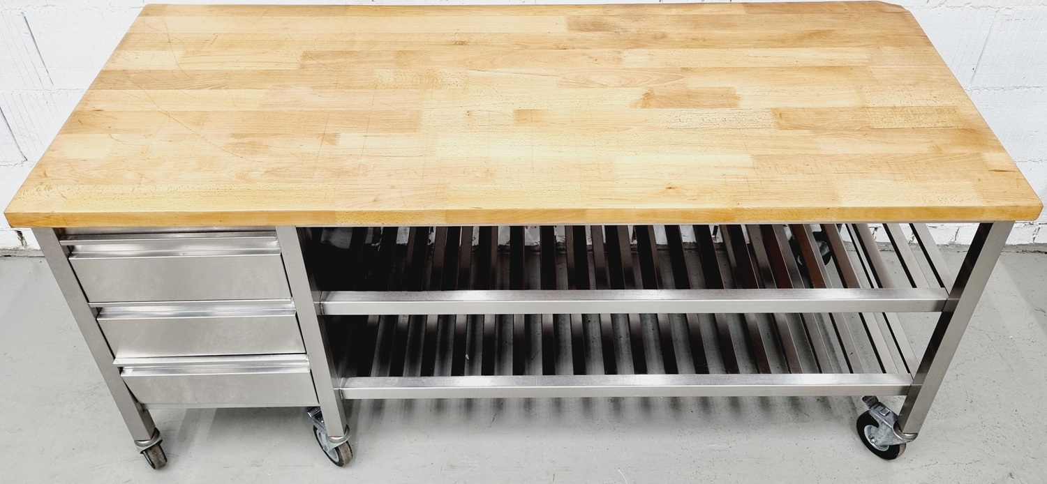 Arbeitstisch AT 2000 mit Buchenholzplatte und Schubladen