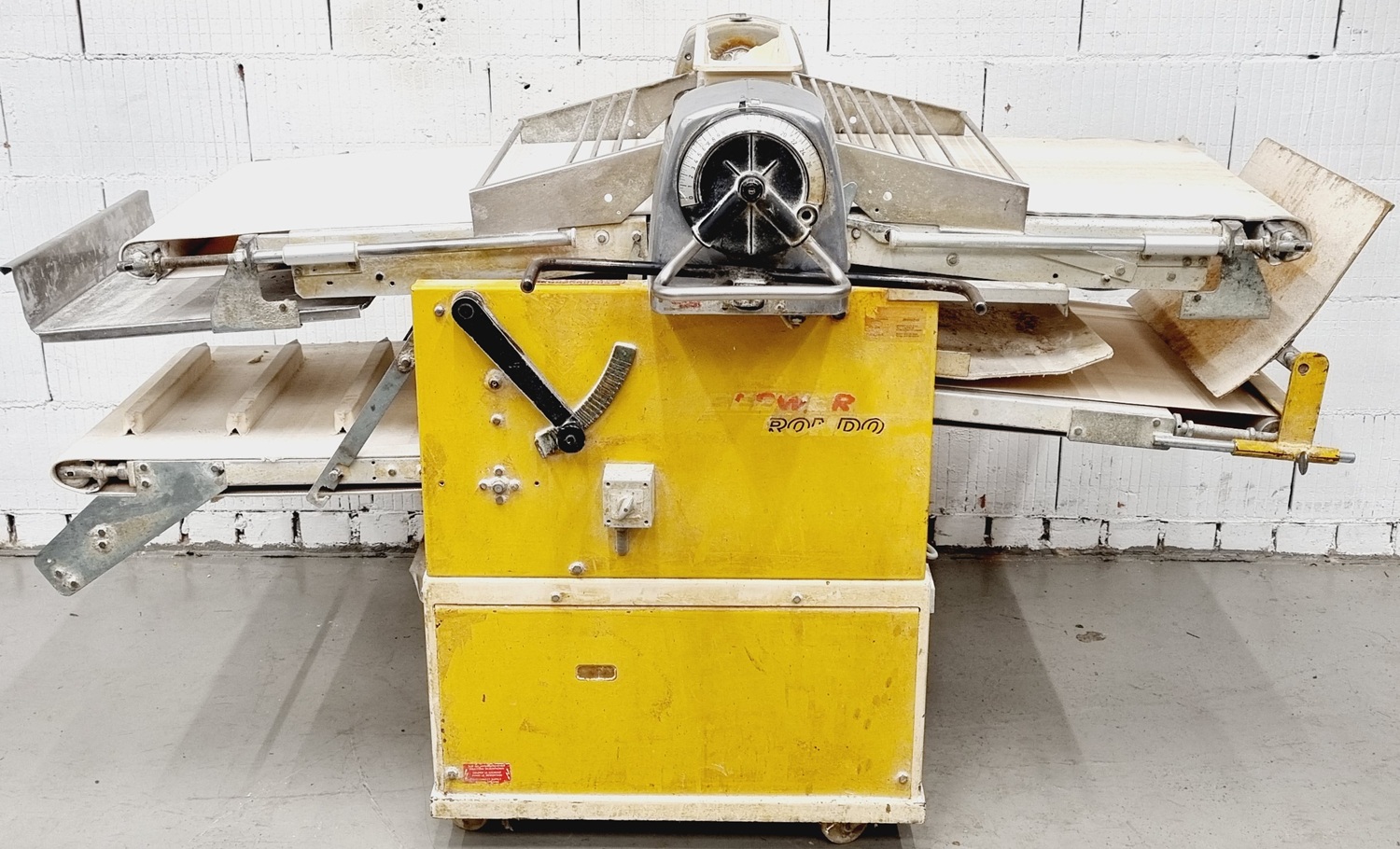 Ausrollmaschine Seewer Rondo SKO 63