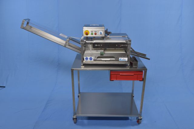 Kleingebäck-Schneidemaschine Schneid-LEO