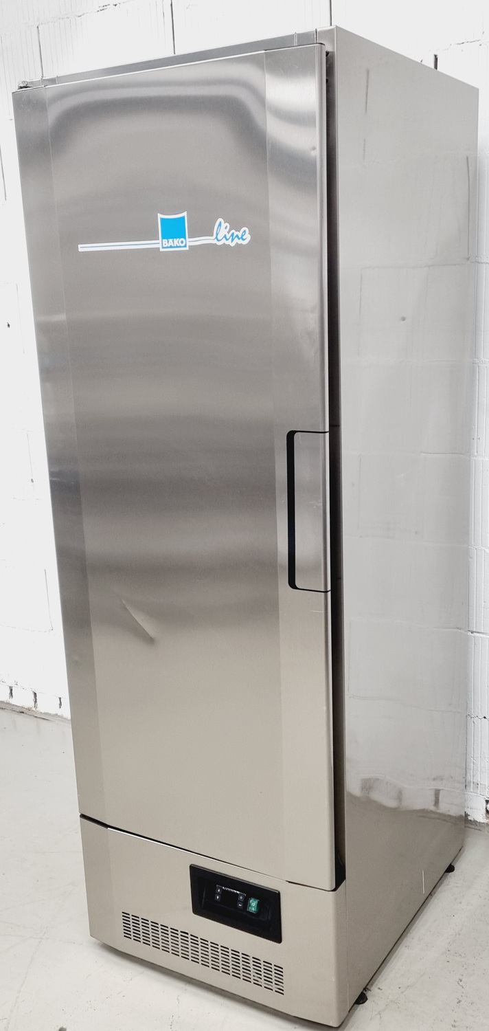 Backwarentiefkühlschrank Bäko HLF 64