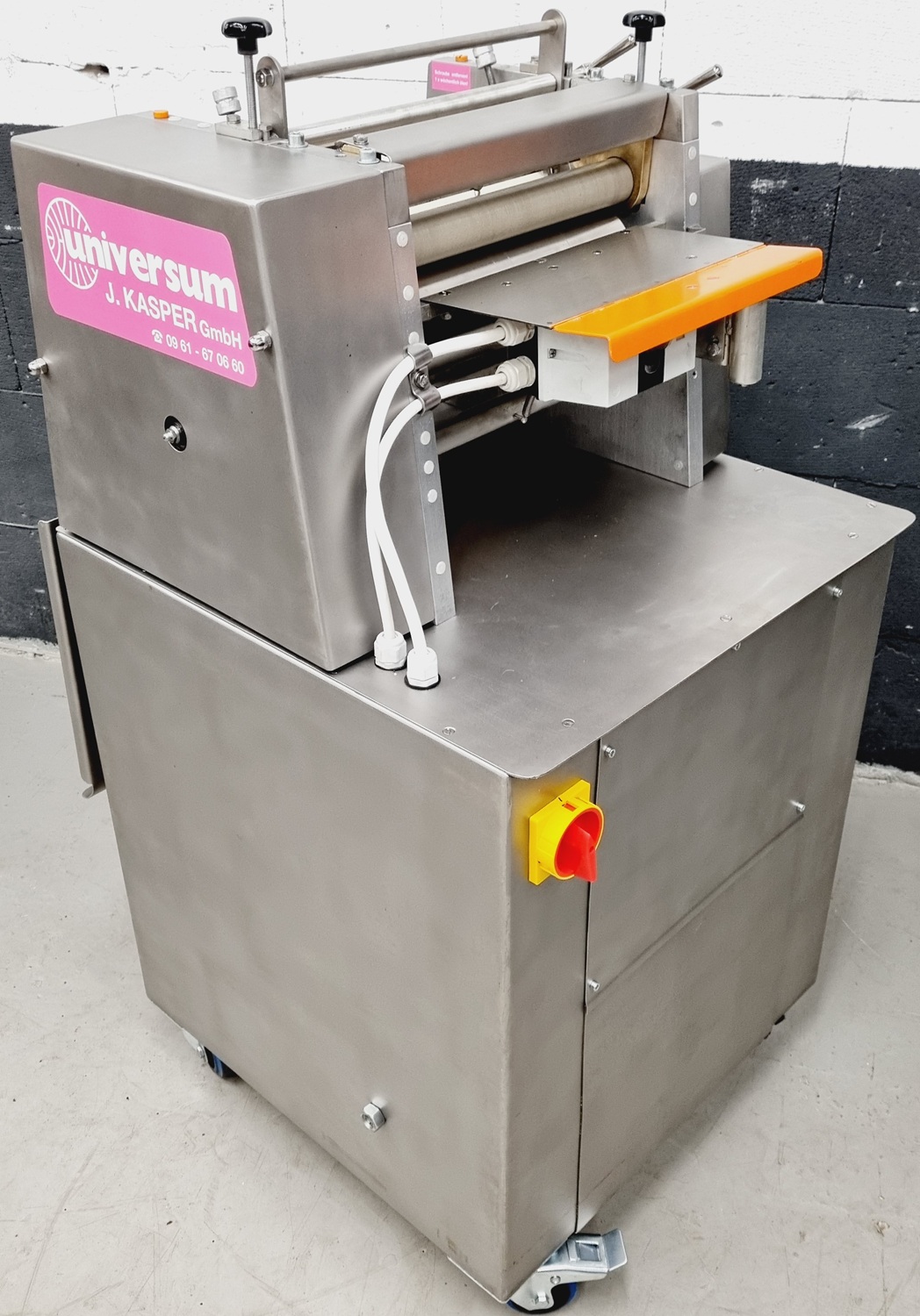 Hörnchenwickelmaschine Universum HWM 30/3