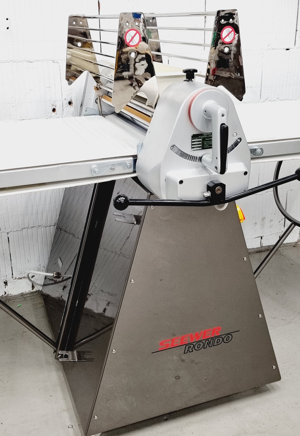 Ausrollmaschine Seewer Rondo SSO 603