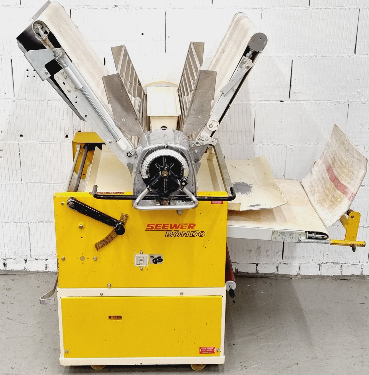 Ausrollmaschine Seewer Rondo SKO 63