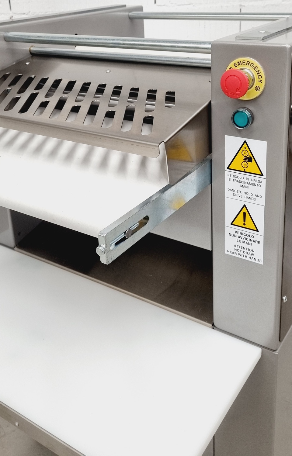 Hörnchenwickelmaschine HWM 500 4C