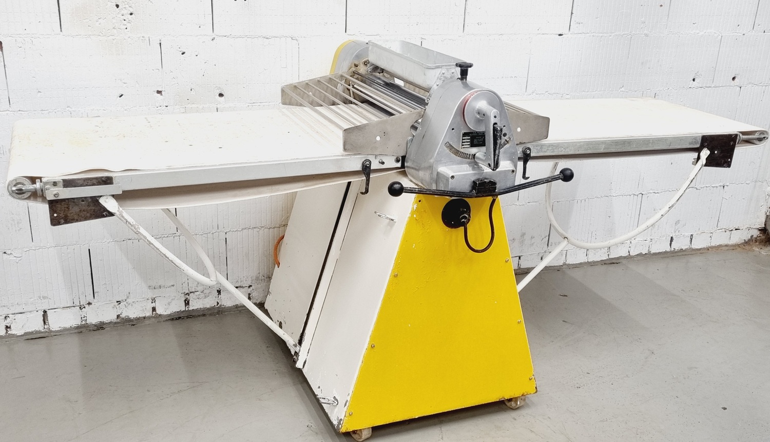 Ausrollmaschine Seewer Rondo SSO 603