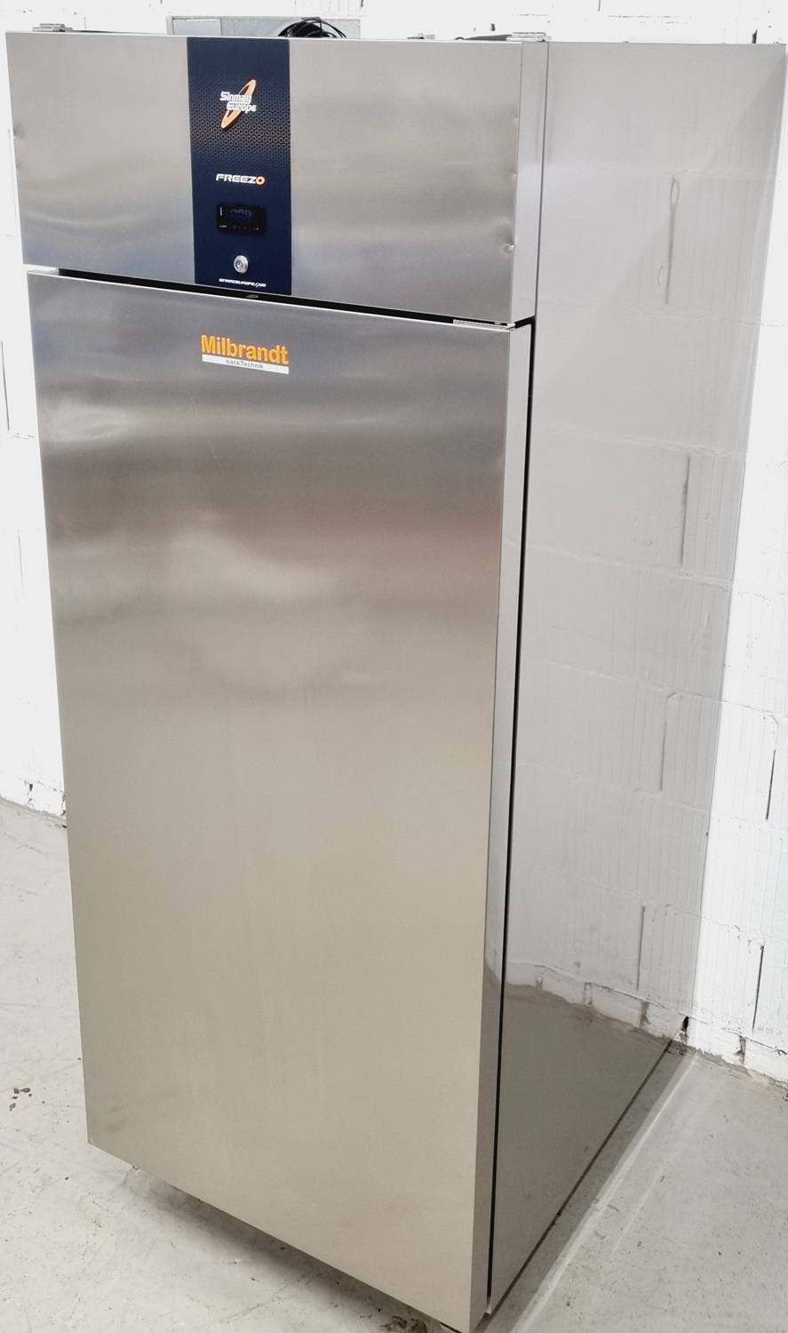 Backwarentiefkühlschrank 680 Freezo