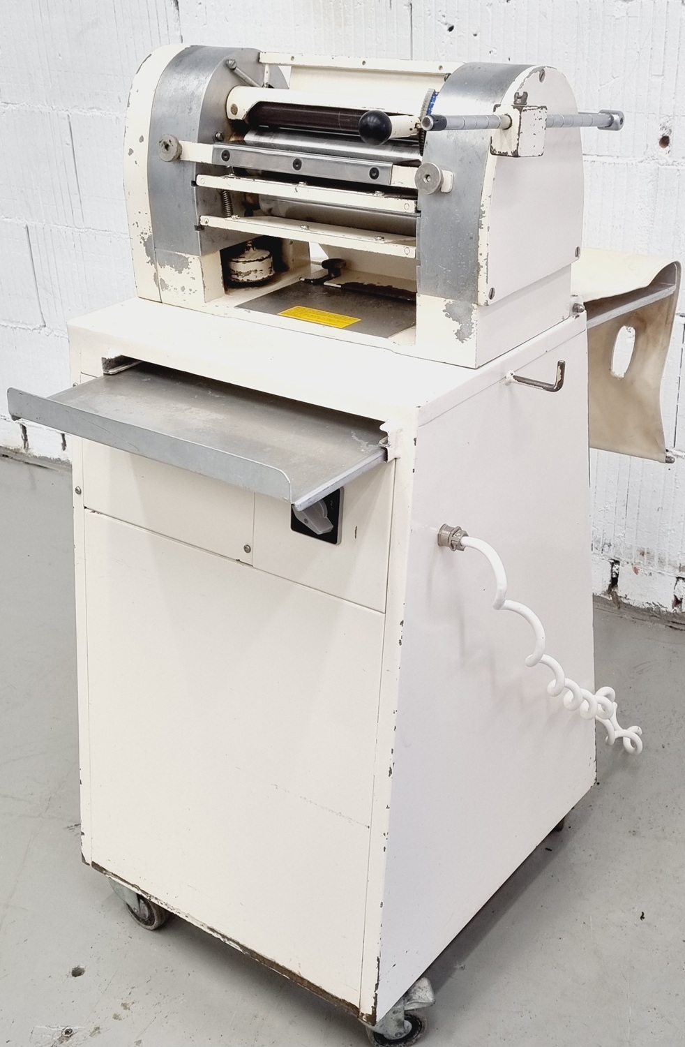 Hörnchenwickelmaschine Fritsch Rollex