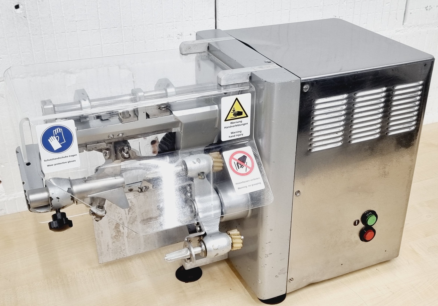 Apfelbearbeitungs-Maschine Feuma ASETM-E1