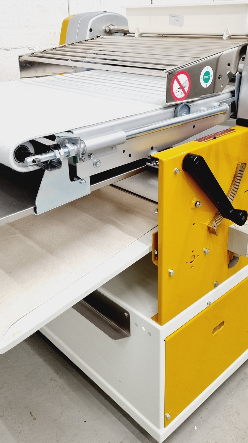 Ausrollmaschine Seewer Rondo SKO 64