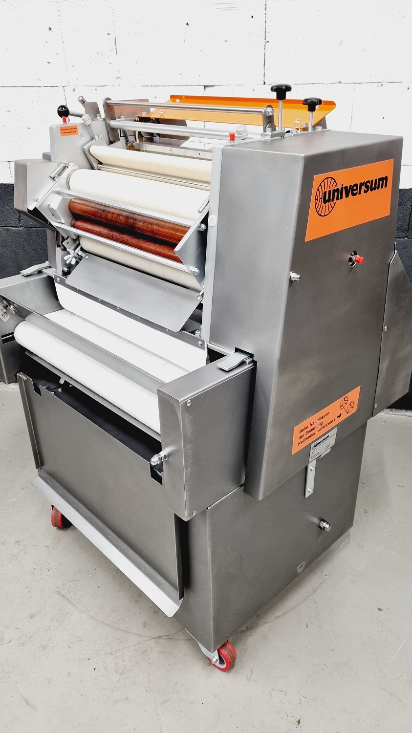 Hörnchenwickelmaschine Universum HWM 50/70 EZ