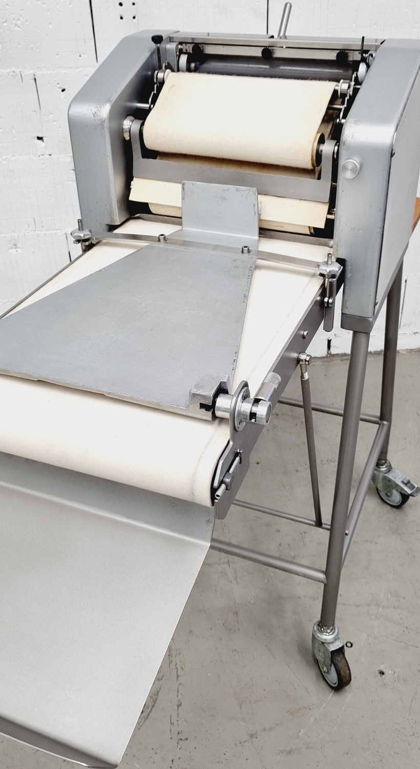 Hörnchenwickelmaschine Erka WMB 30