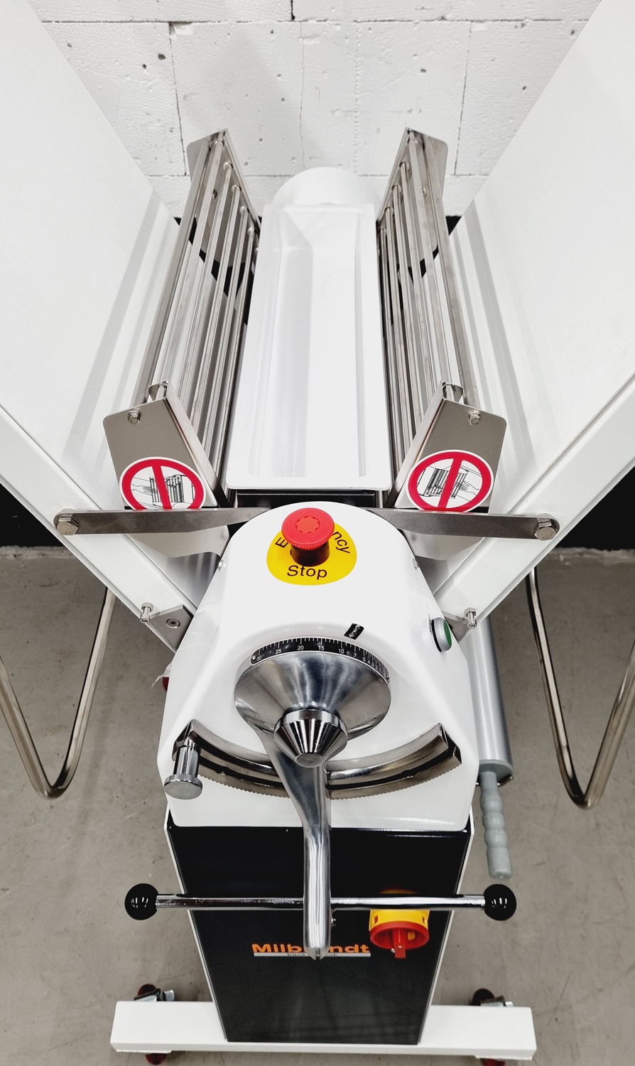 Ausrollmaschine Sinmag SM 520 F  NEU