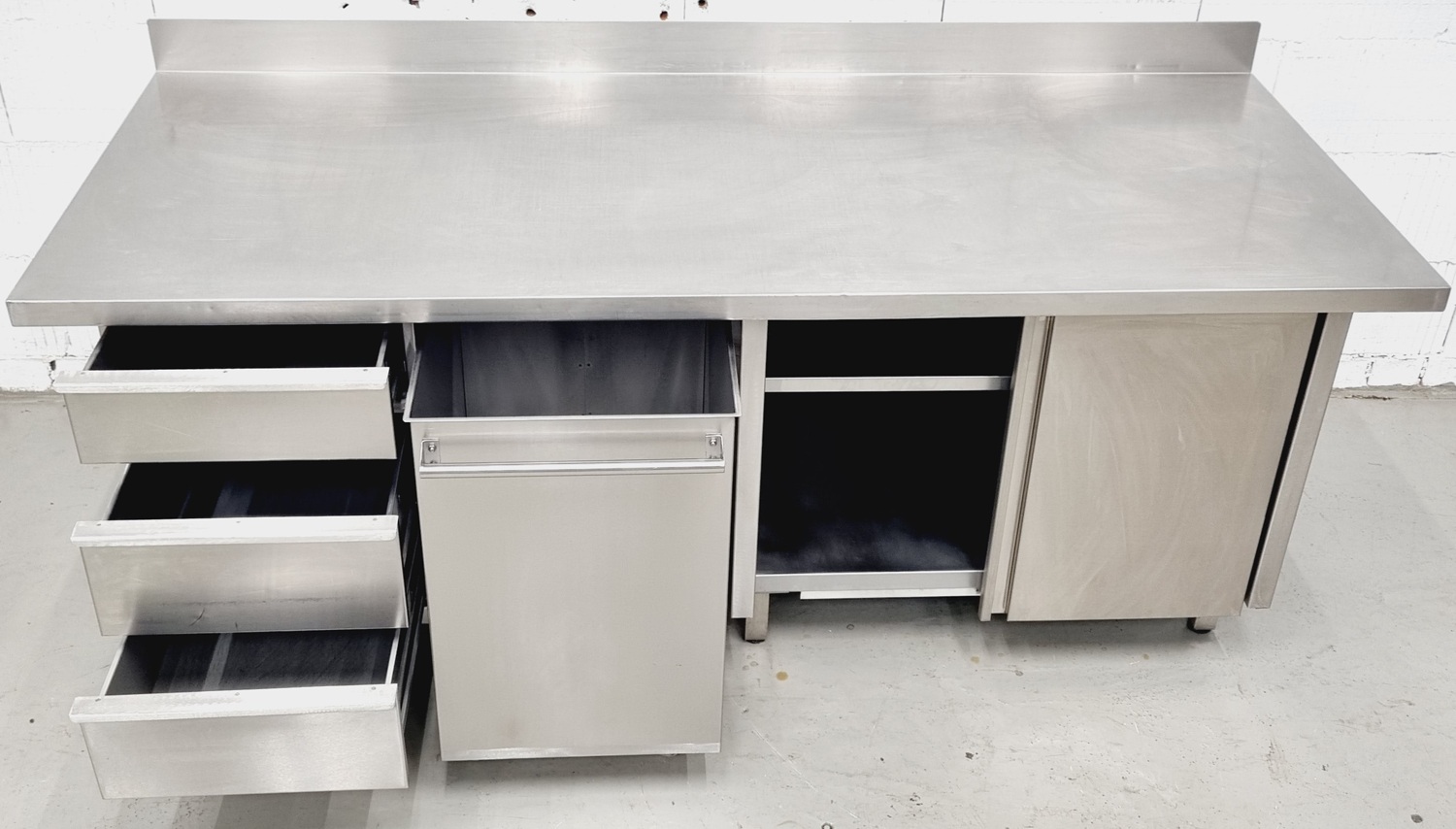 Arbeitstisch AT 2000 mit Edelstahlplatte und Schubladen