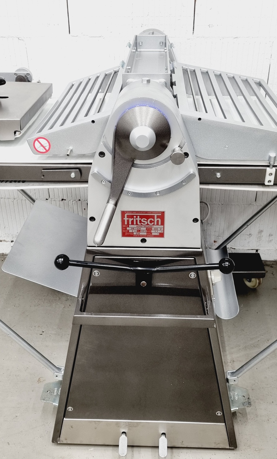 Ausrollmaschine Fritsch Rollfix 3W-630