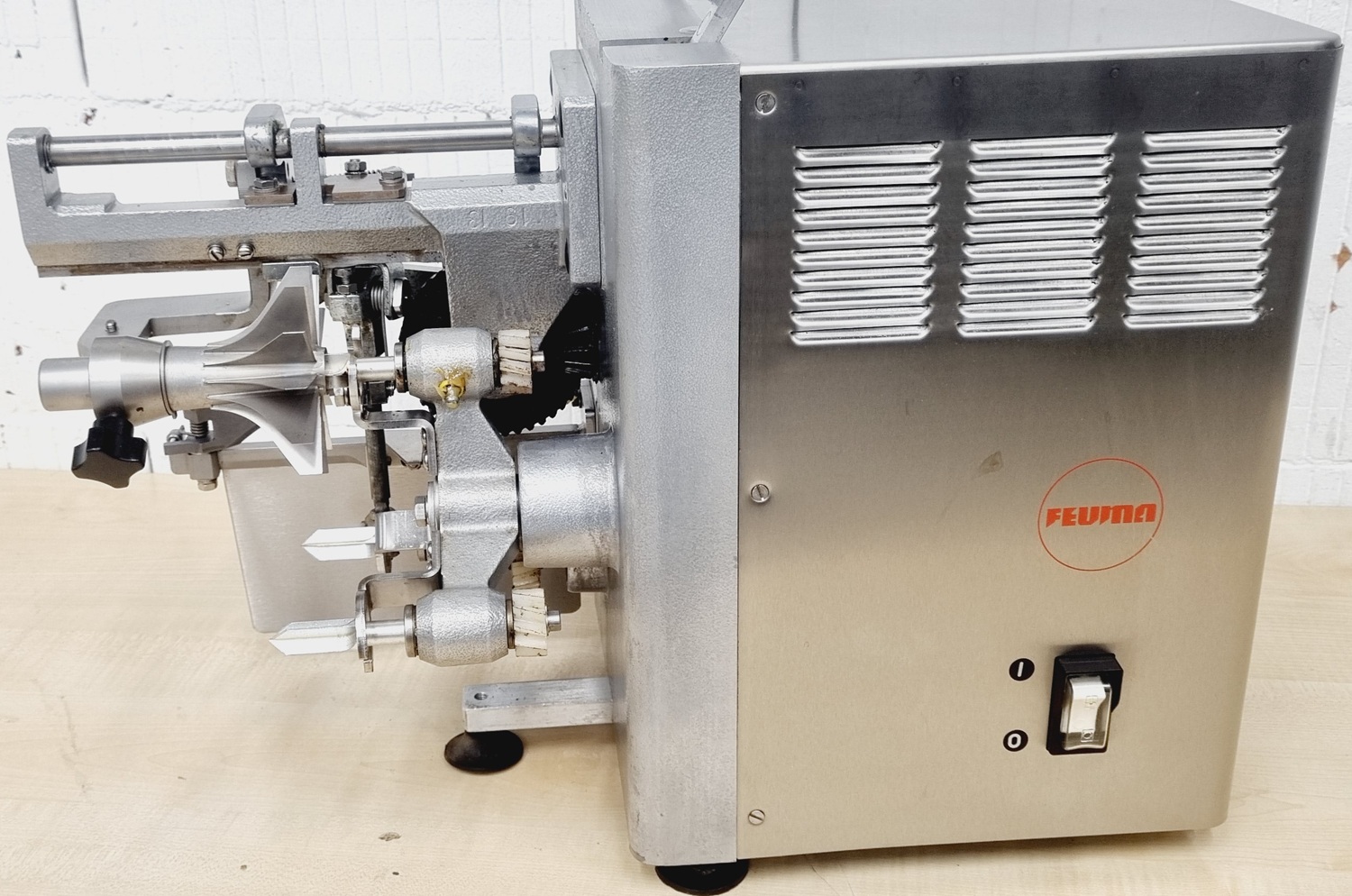 Apfelbearbeitungs-Maschine Feuma ASETM-E2