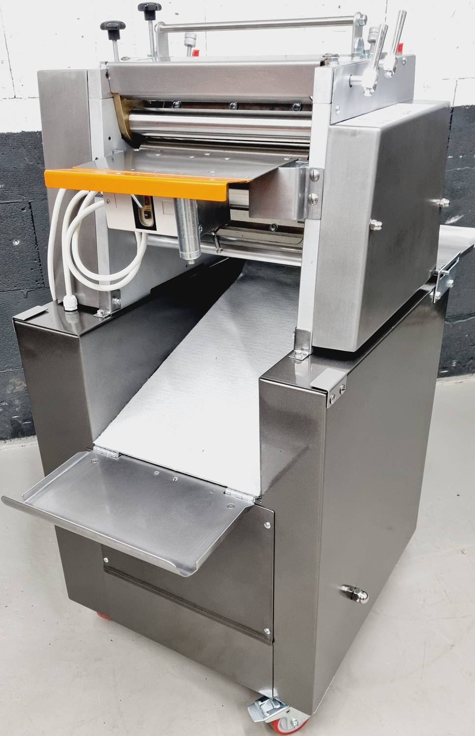 Hörnchenwickelmaschine Universum HWM 30