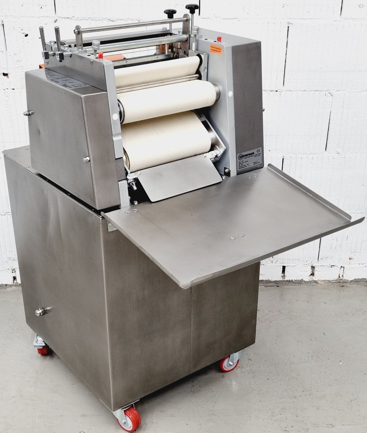 Hörnchenwickelmaschine Universum HWM 30