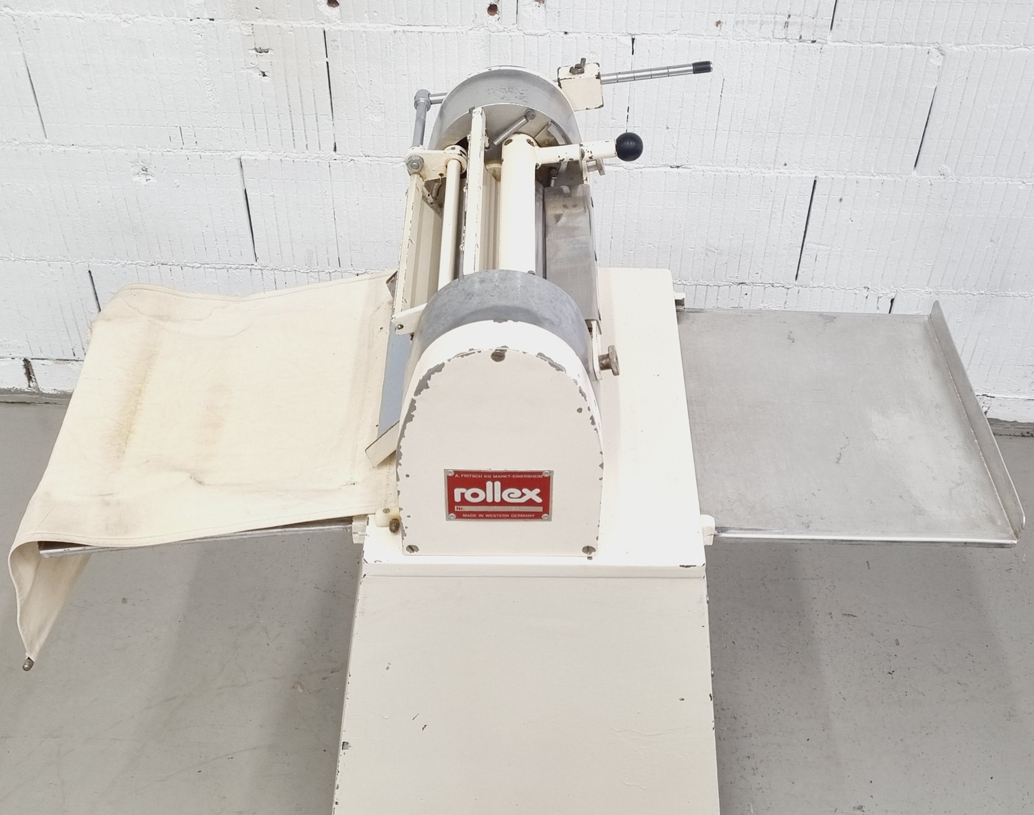 Hörnchenwickelmaschine Fritsch Rollex