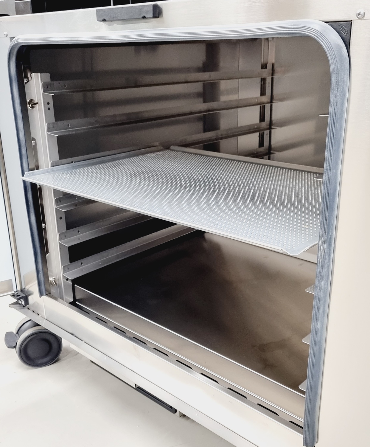 Ladenbackstation Unox Bakertop Plus 6   NEU