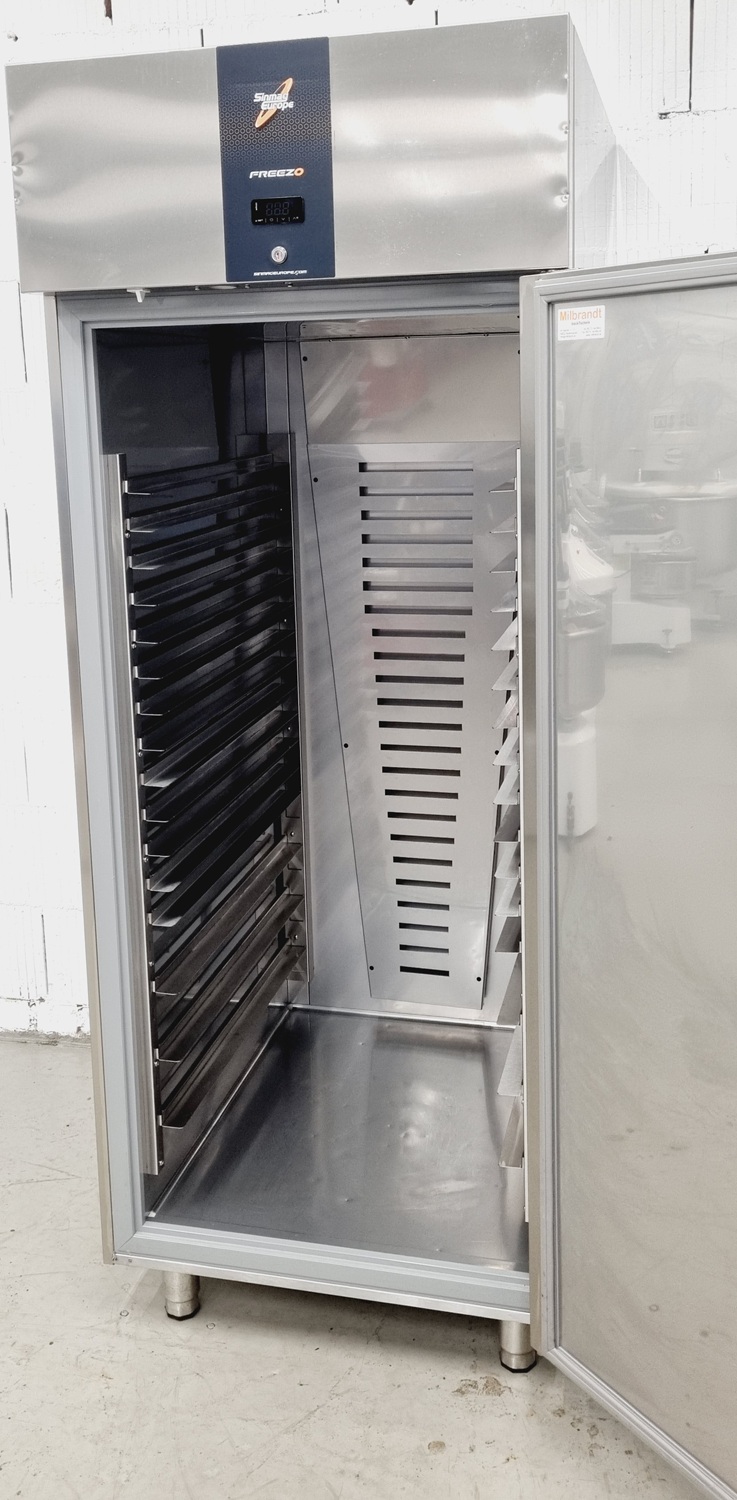 Backwarentiefkühlschrank 680 Freezo