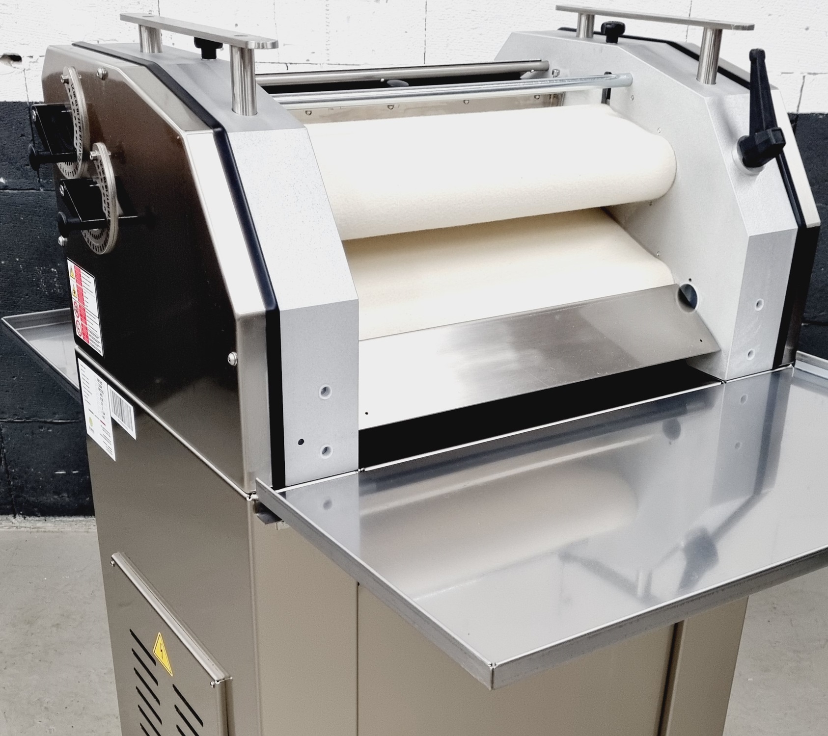 Hörnchenwickelmaschine HWM 50 R  NEU