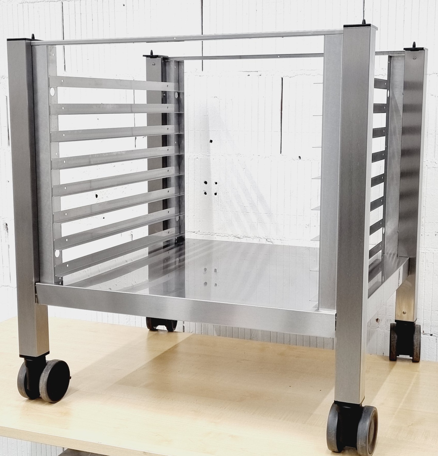 Untergestell für Unox Bakerlux fahrbar   Neu