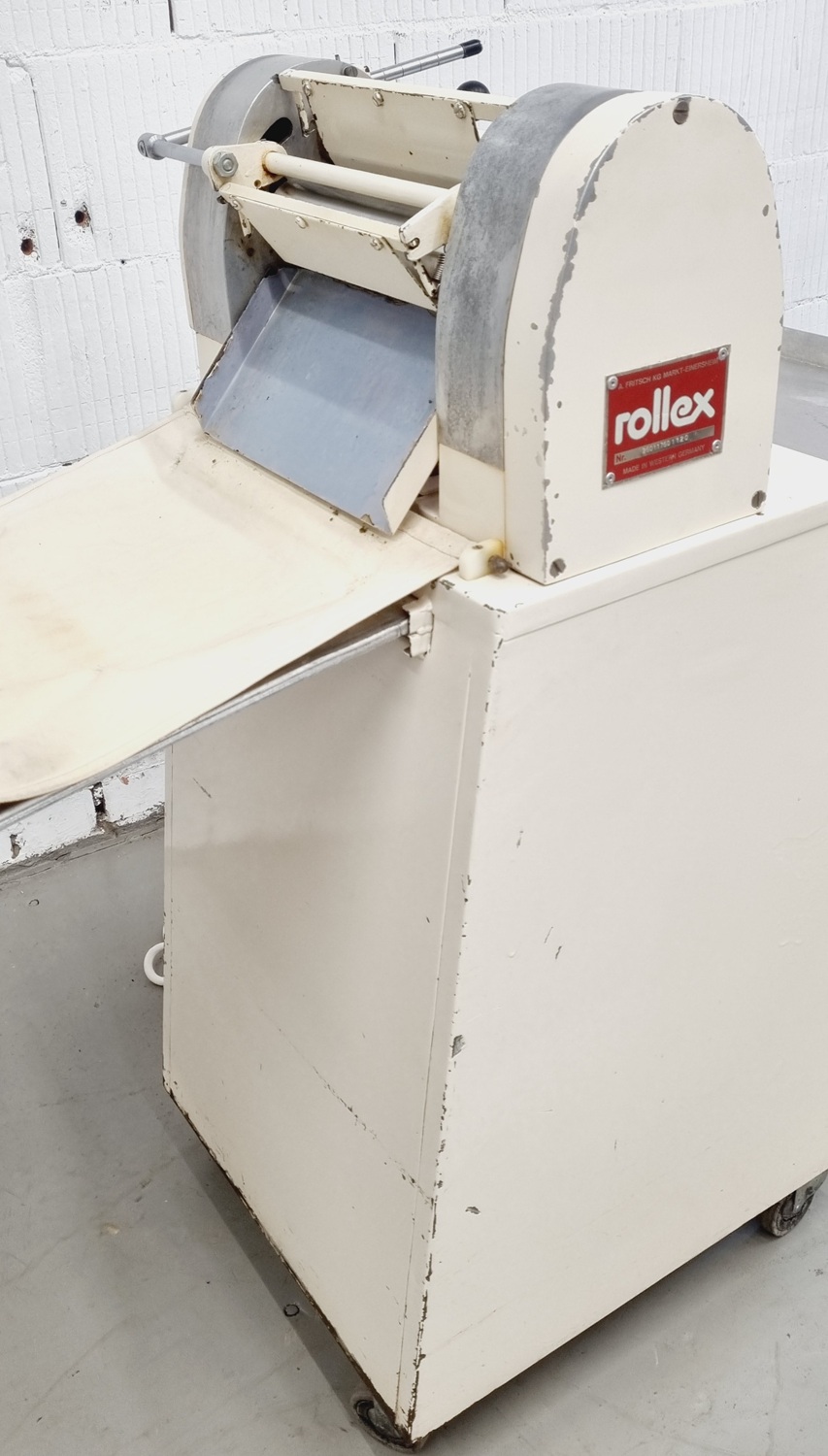 Hörnchenwickelmaschine Fritsch Rollex