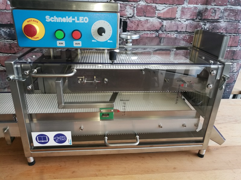 Kleingebäck-Schneidemaschine Schneid-Leo LL NEU