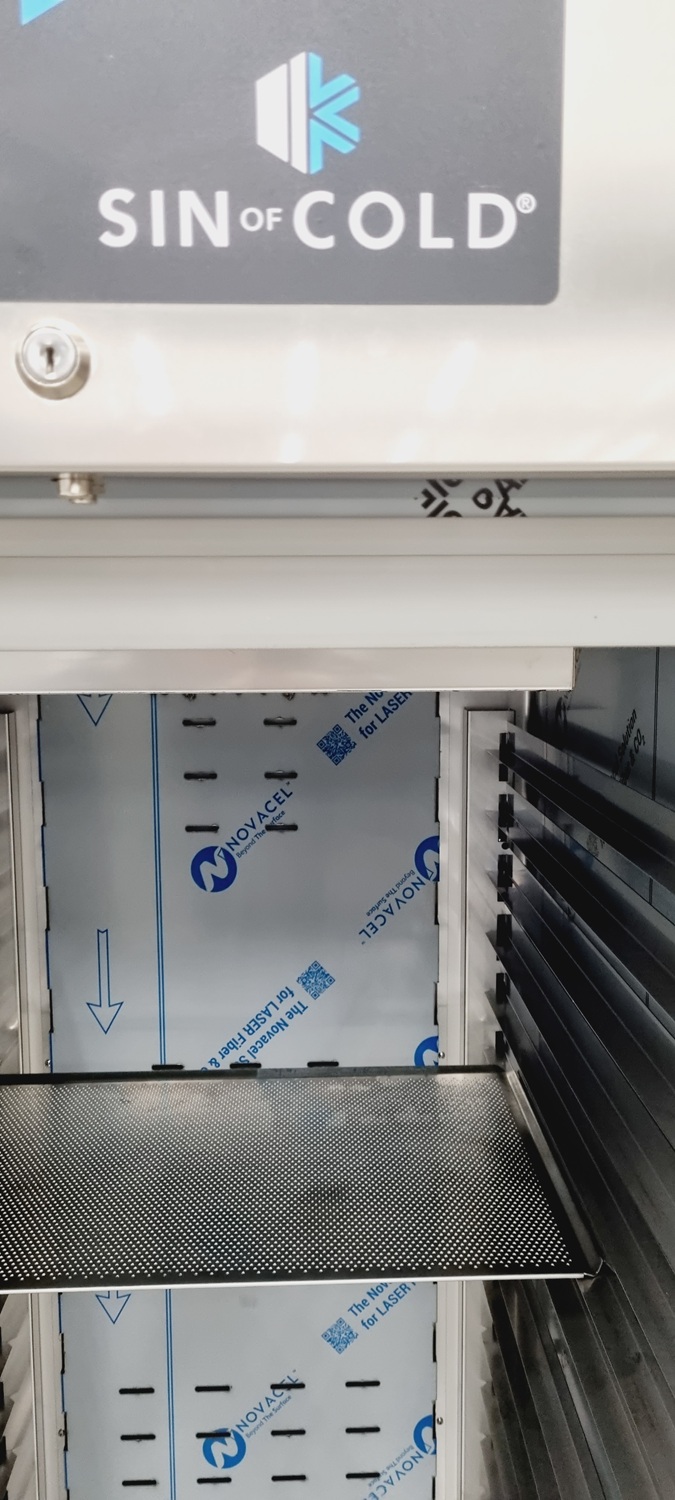 Tiefkühlschrank FLY 901 B68