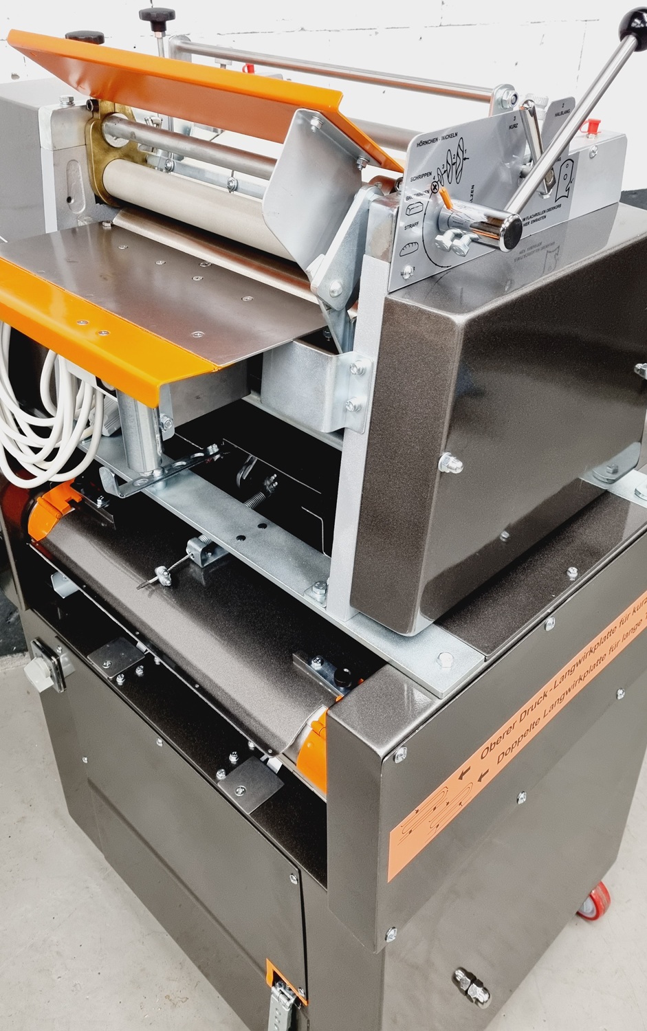 Hörnchenwickelmaschine Universum HWM 40/60