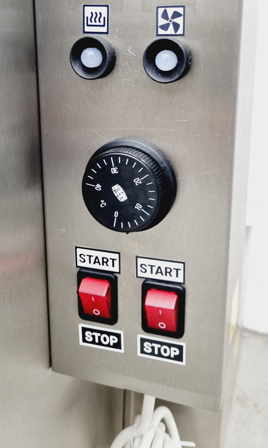 Fettbackgerät F 48 Gärschrank  NEU