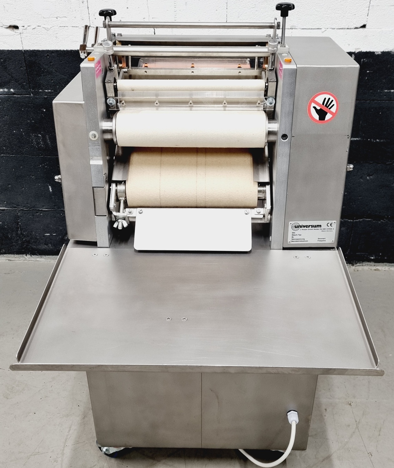 Hörnchenwickelmaschine Universum HWM 30/3