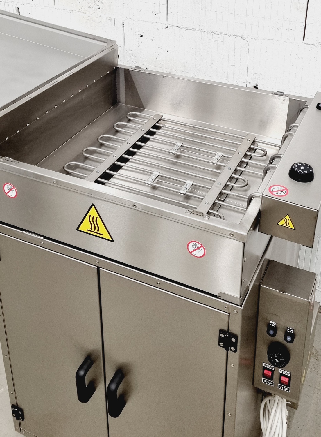 Fettbackgerät F 48 Gärschrank  NEU