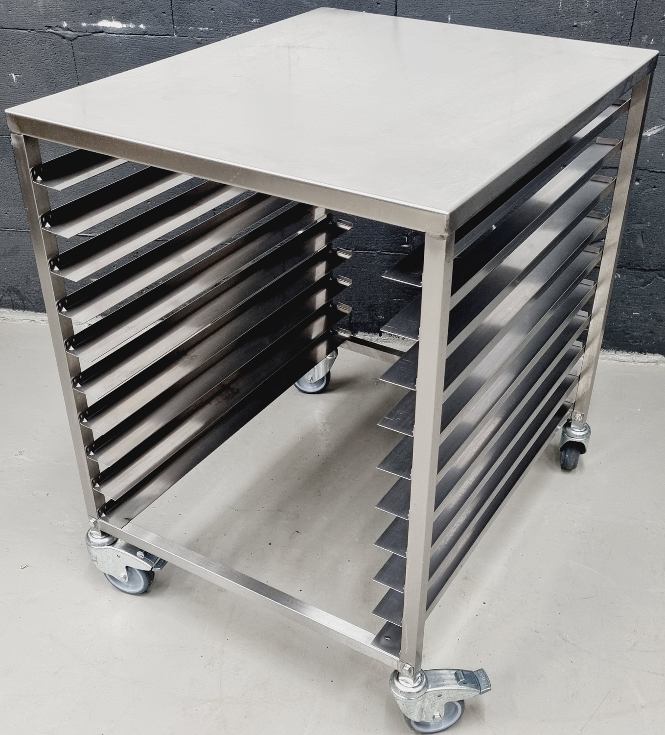 Glasiertisch 600 x 800