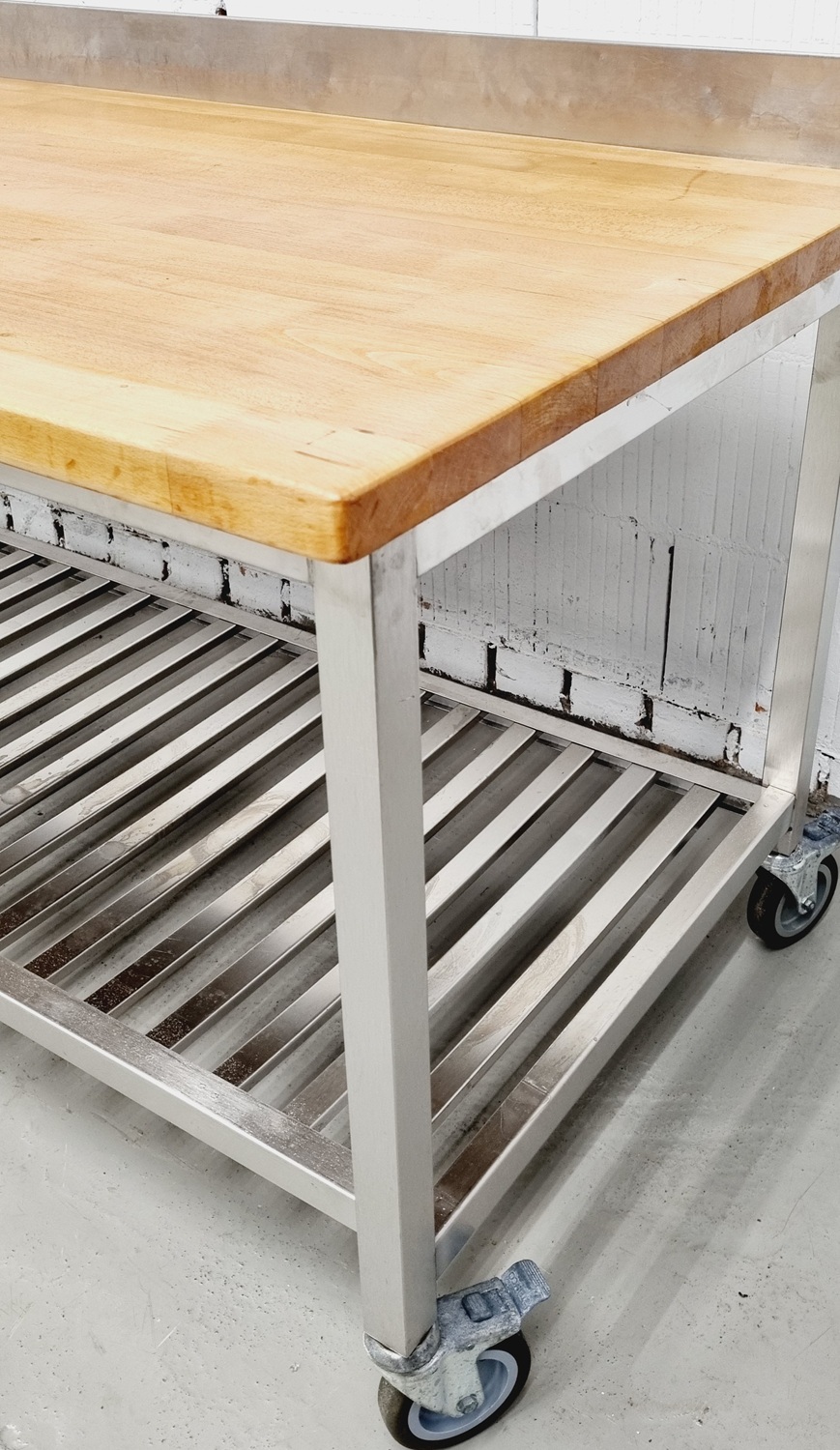 Arbeitstisch AT 1880 mit Buchenholzplatte