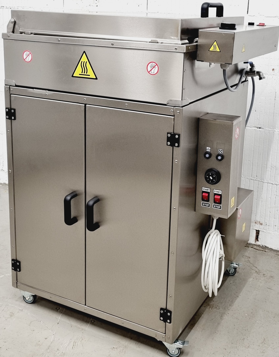 Fettbackgerät F 48 Gärschrank  NEU